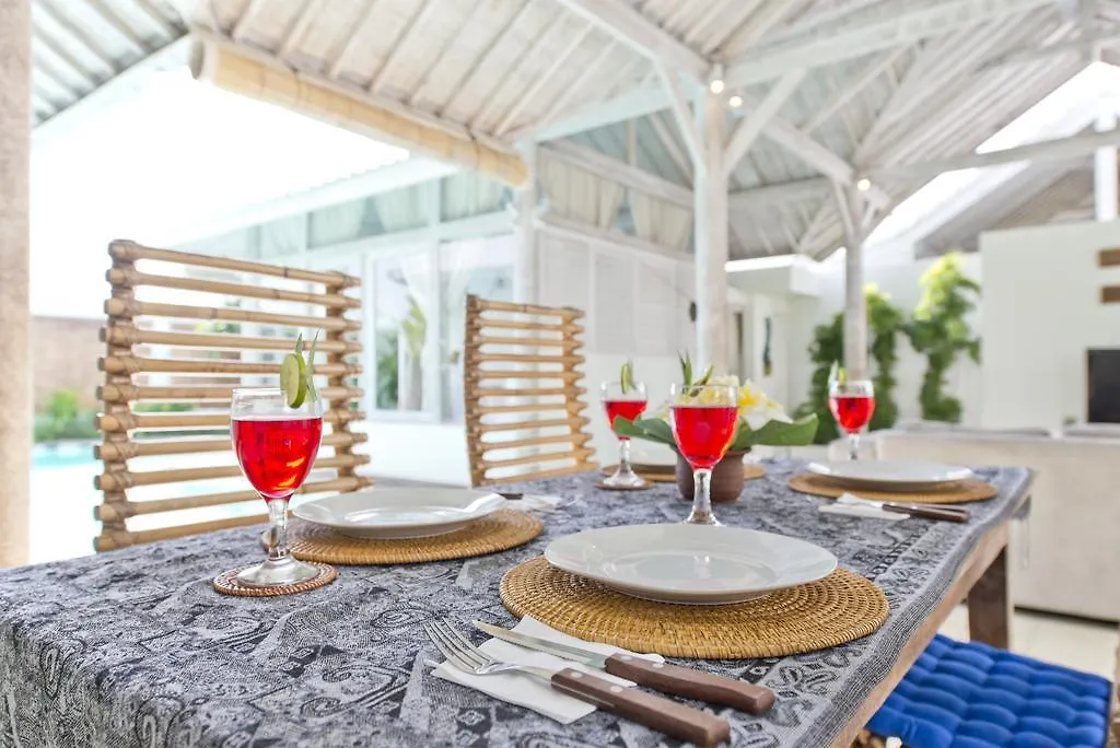 Villa Laksmana Hideaway 2 - Surrounded By Water- 2Bd Villa With Fantastic Pool! Seminyak   Seminyak (Bali)