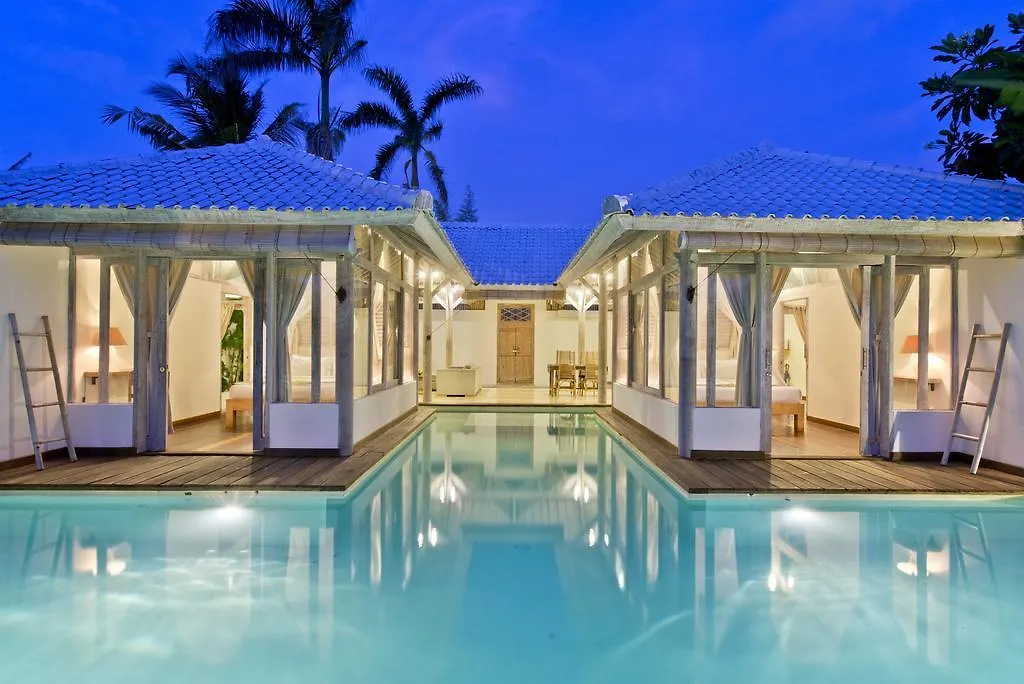 Villa Laksmana Hideaway 2 - Surrounded By Water- 2Bd Villa With Fantastic Pool! Seminyak
