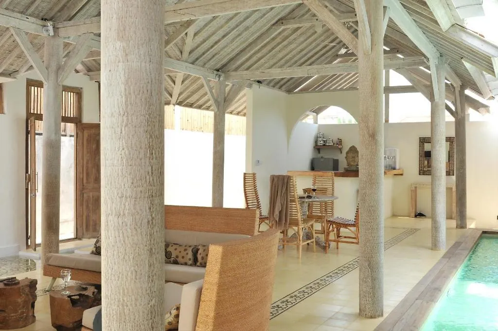 Villa Laksmana Hideaway 2 - Surrounded By Water- 2Bd Villa With Fantastic Pool! Seminyak