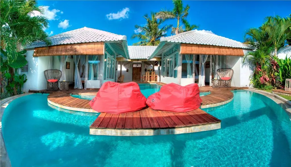Villa Laksmana Hideaway 2 - Surrounded By Water- 2Bd Villa With Fantastic Pool! Seminyak