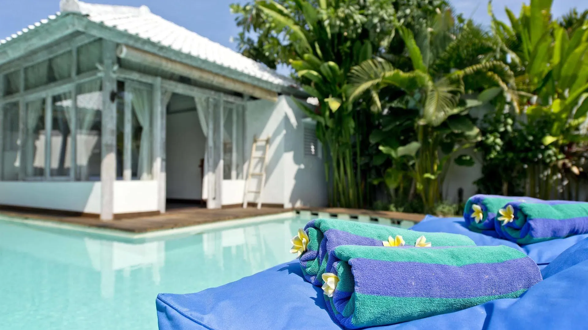 Villa Laksmana Hideaway 2 - Surrounded By Water- 2Bd Villa With Fantastic Pool! Seminyak
